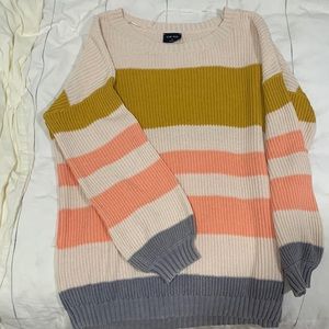 Never worn, Blank Paige sweater, super cute, loose